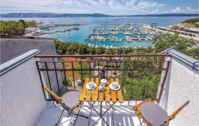 Gorgeous Apartment In Novi Vinodolski With Wifi